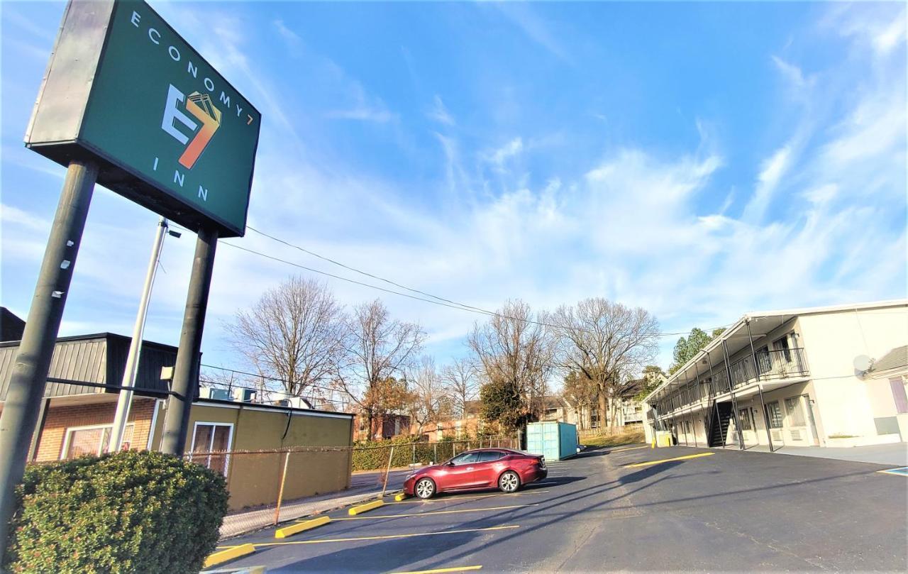 Economy 7 Inn- Newport News Exterior photo